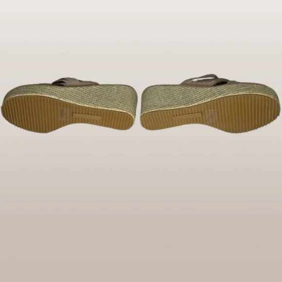 NWT Donald Pliner Ithacaqa Metallic Suede Wedge Sandal Size 8.5 - Picture 6 of 9